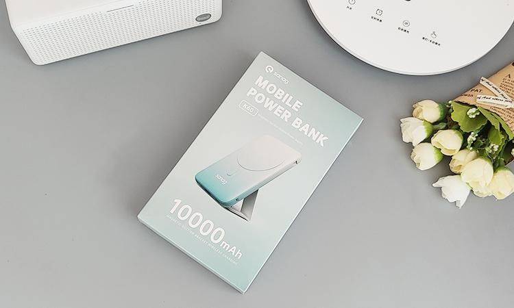 轻装上阵,完美解决带数据线的麻烦:sanag塞那K60无线磁吸充电宝