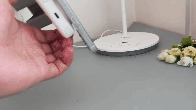 轻装上阵,完美解决带数据线的麻烦:sanag塞那K60无线磁吸充电宝