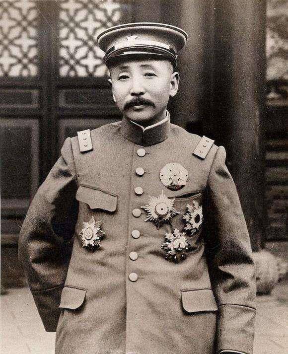 张作霖和他的儿女们:8位儿子个个帅气逼人,6位女儿个个如花似玉