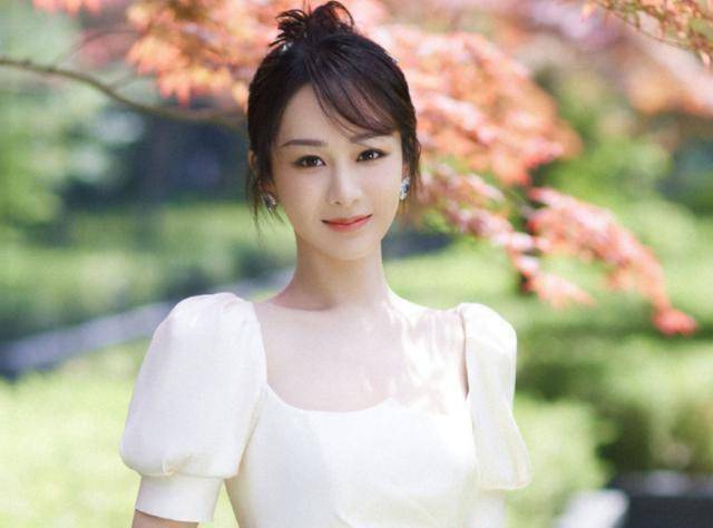 明星排行女_2023年最受欢迎女演员排行榜,独家多图介绍!