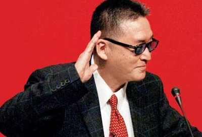 面对李敖犀利的质问,时任台湾"国防部长"的李杰狡辩道;"现在的问题是