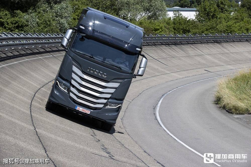 从turbostar到s-way,近40年的时光,依维柯4代经典卡车回顾_搜狐汽车