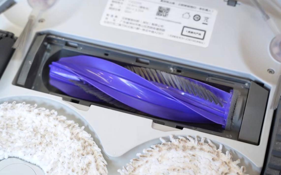 云鲸J4扫地机器人评测:颜值升级的“大白鲸”,智能清洁全能型