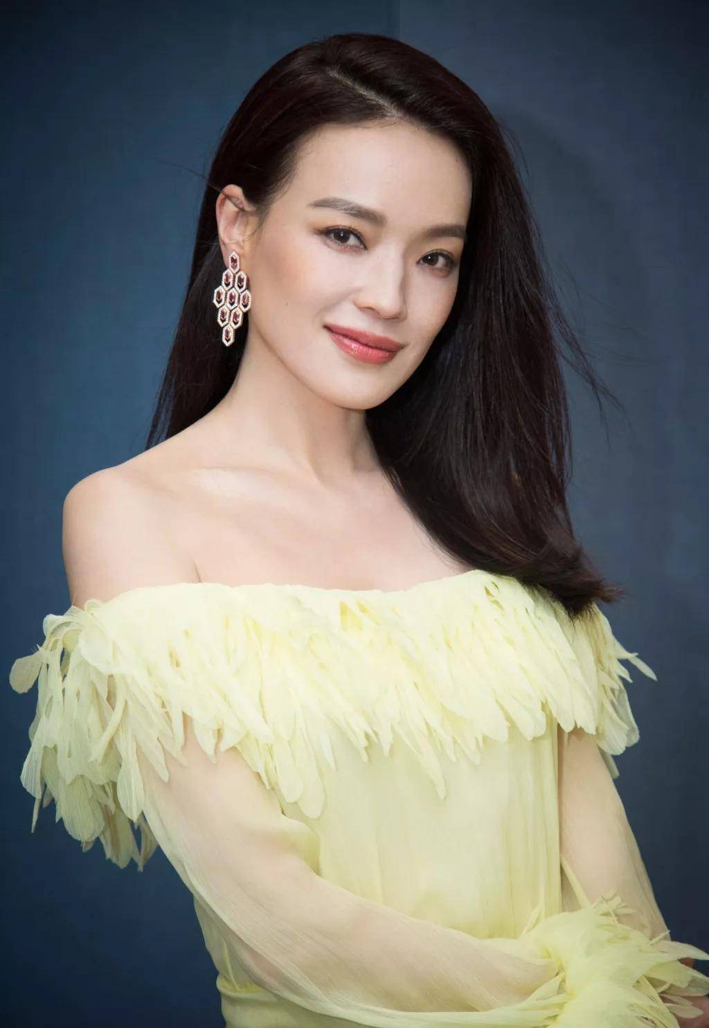 舒淇的戏变纯粹了,她完成了从角色中彻底抽离自我的过程