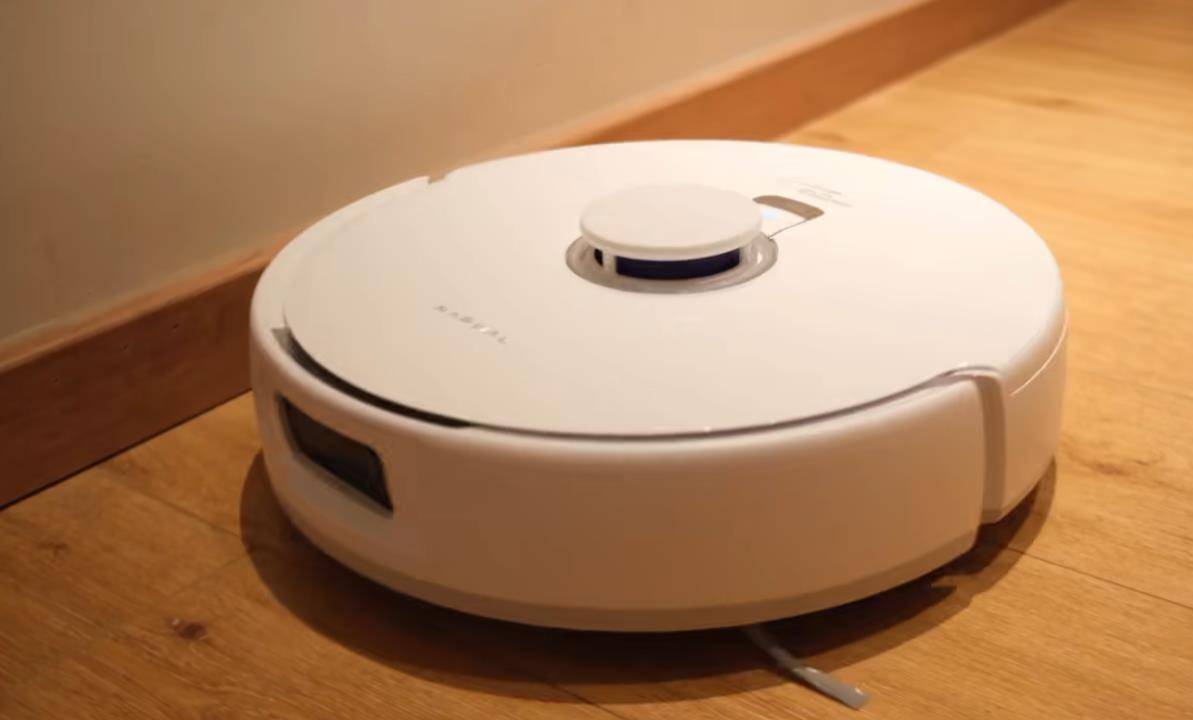 云鲸J4扫地机器人评测:颜值升级的“大白鲸”,智能清洁全能型