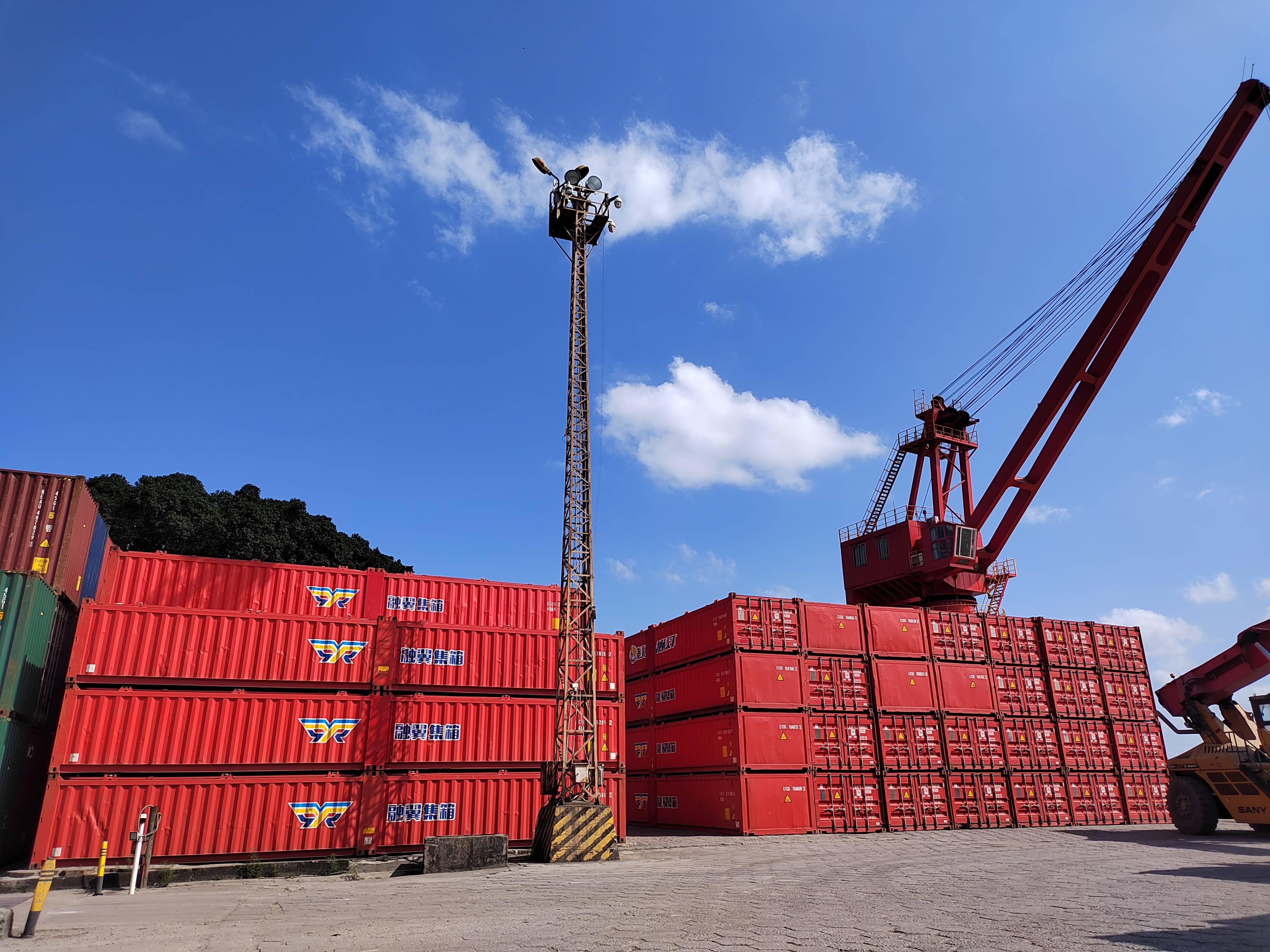 广西现代物流集团勇当高质量发展"排头兵"_建设_服务平台_产业链