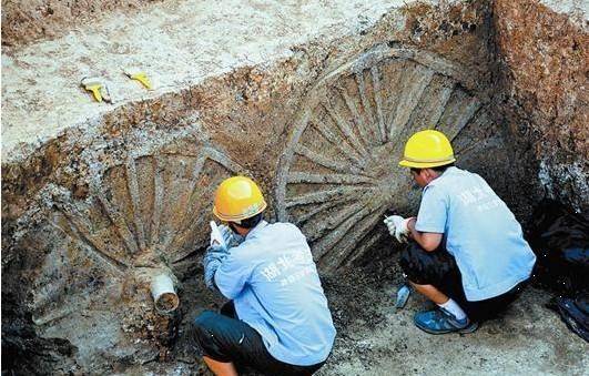 考古隊越挖越興奮,專家:請求村民拆遷_葉家_墓地_山西