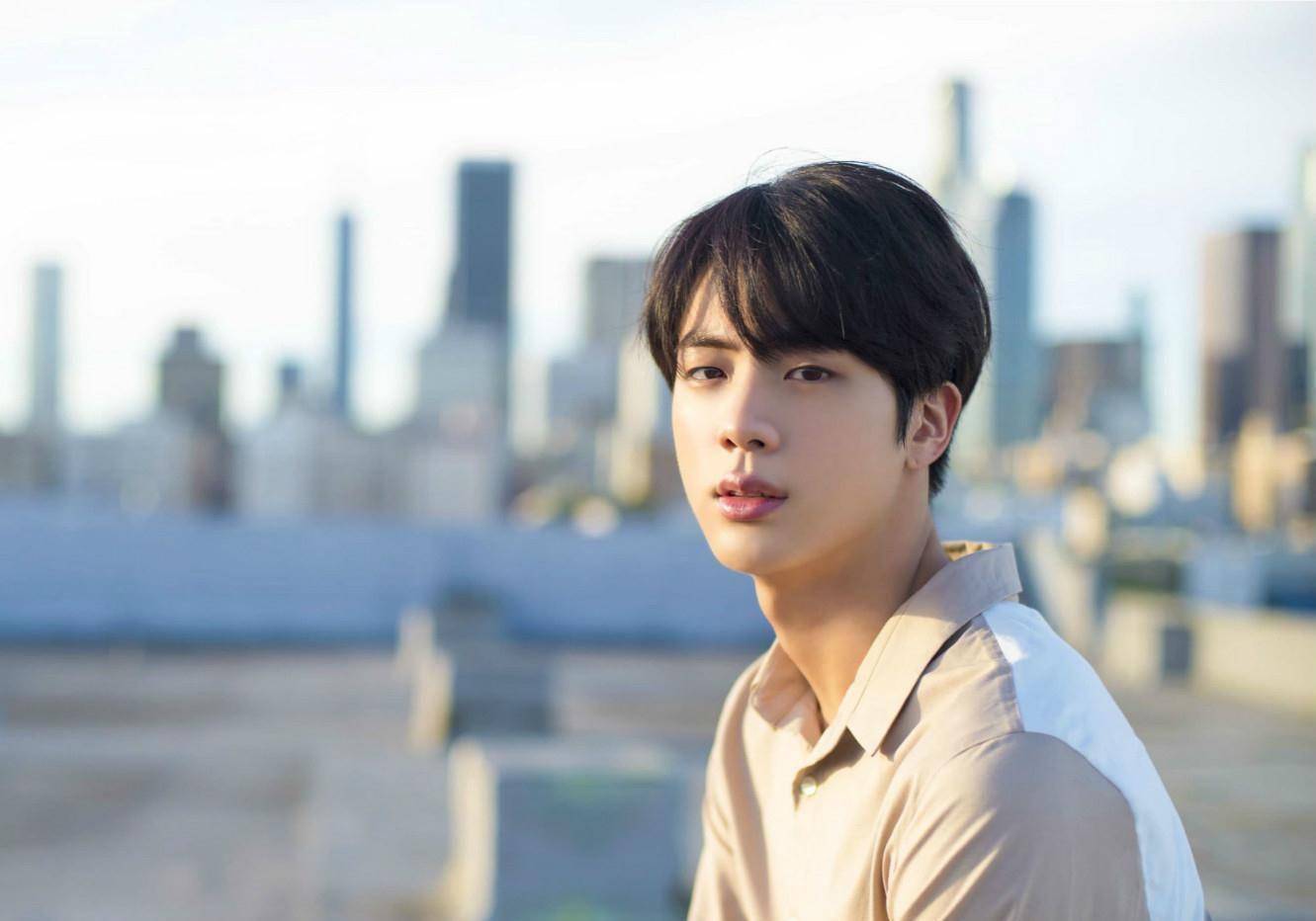 【4】金硕珍早期的韩圈也有不少路人因为金明洙的颜值入了韩圈,能做到