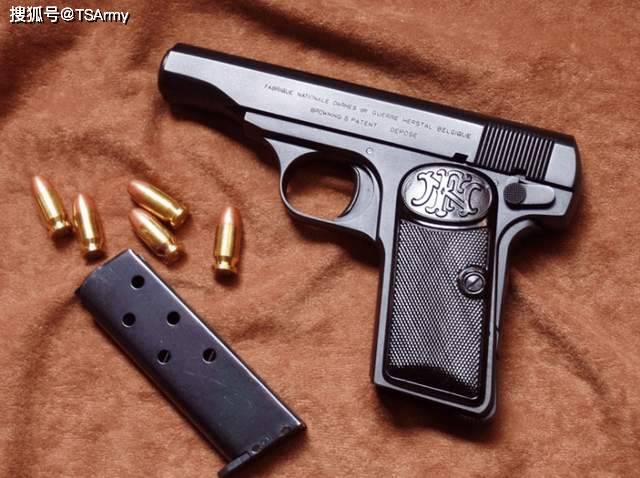 其中最常见的型号之一就是勃朗宁m1910型手枪,全称fn勃朗宁m1910,原