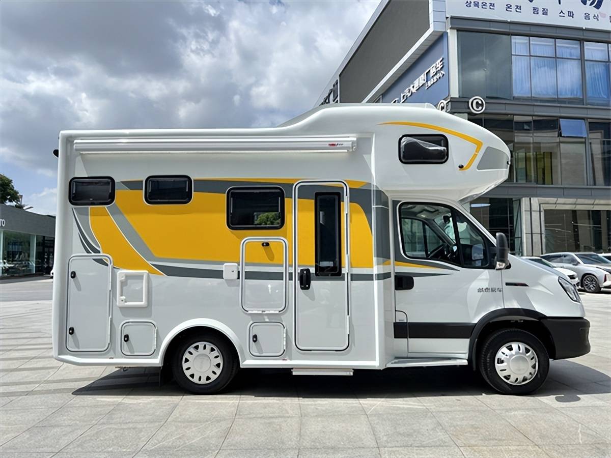 戴德自由风plus 双拓展房车,国内高端房车的标杆_搜狐汽车_搜狐网