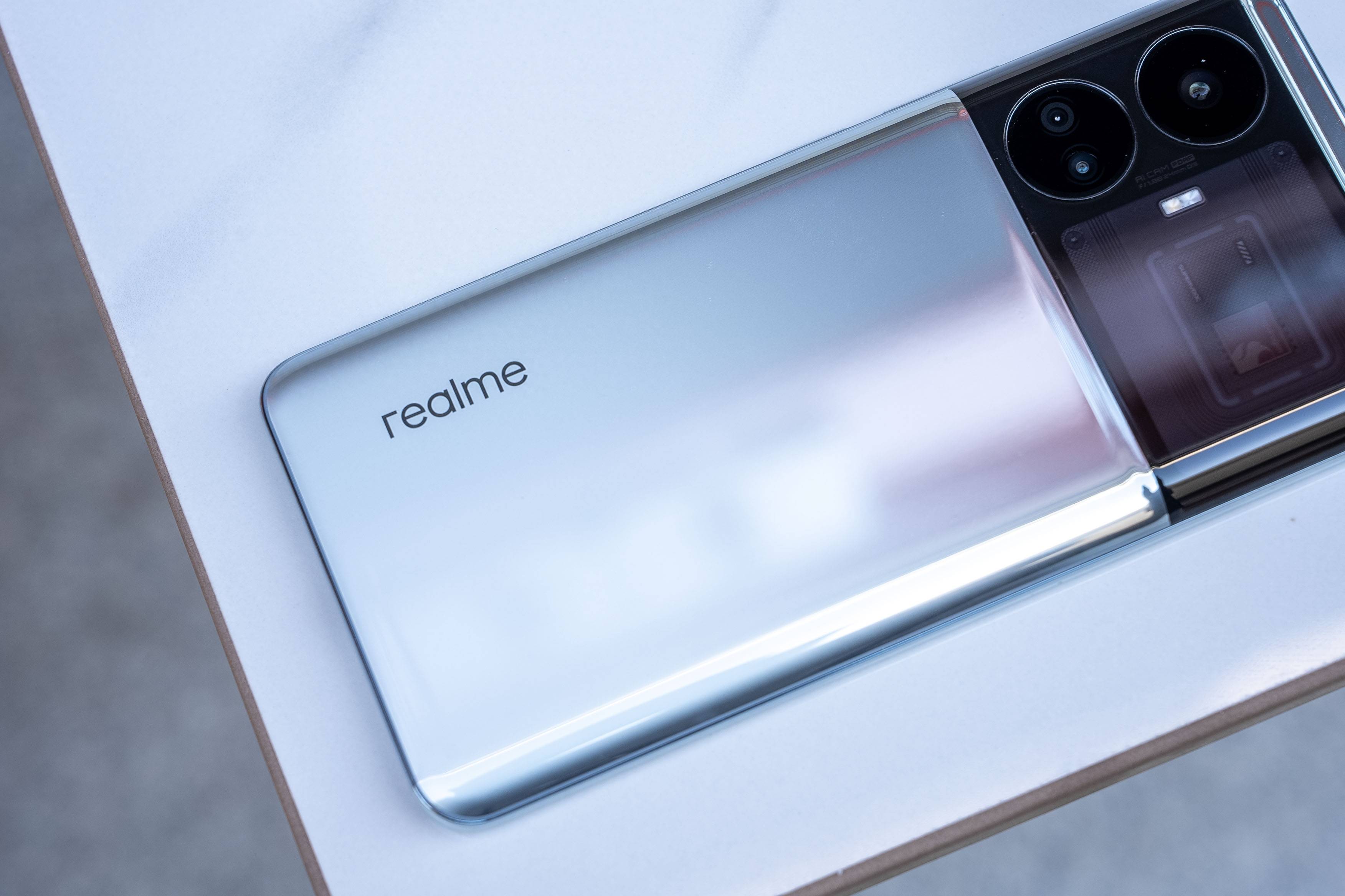 真我gt5全面评测:炫酷外观,强悍性能,有颜值的实力派!_用户_屏幕_支持