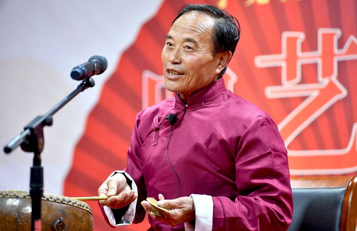 天津有很多老艺术家,田立禾老先生就是其中一位,最近这位德高望重的老