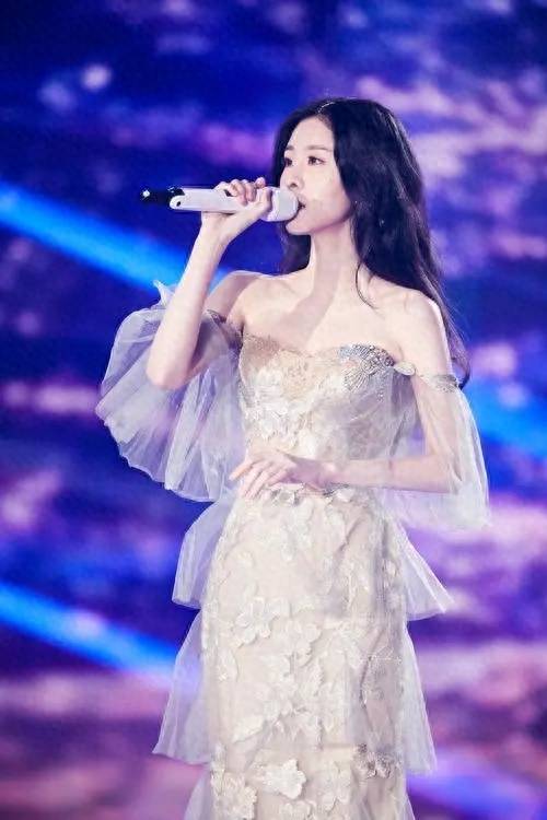 冯绍峰前女友倪妮:凭借《消失的她》获长春电影节最佳女演员奖!