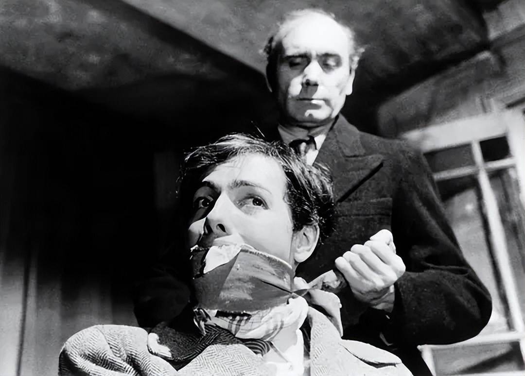 神出鬼没的《影子部队》,在你没有防备的时候,他们总能一击致命_电影