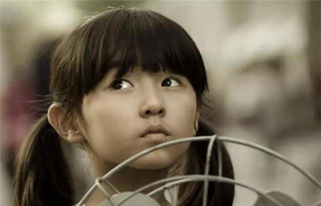 4个月上了4部电影,一番票房破14亿_张子枫_作品_因为