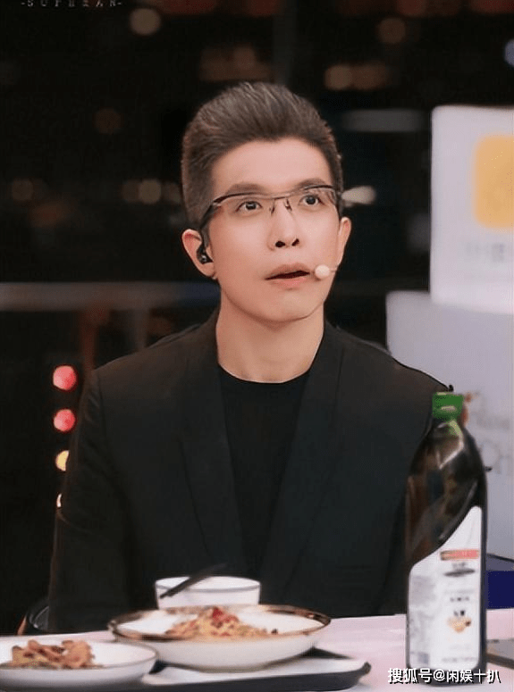 朱广权:从吉林走出的著名央视主持人,手语老师恨他恨得牙痒痒_央视