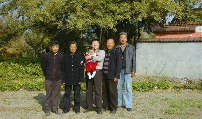 江苏一村子全部姓李,拿出族谱称是李白后人,专家:绝对