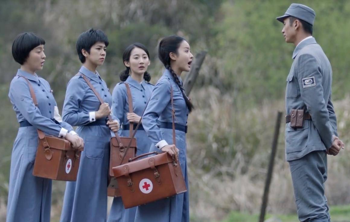 《亮剑》与《雷霆战将》对比:相比起王云山的待遇,李云龙太可怜了