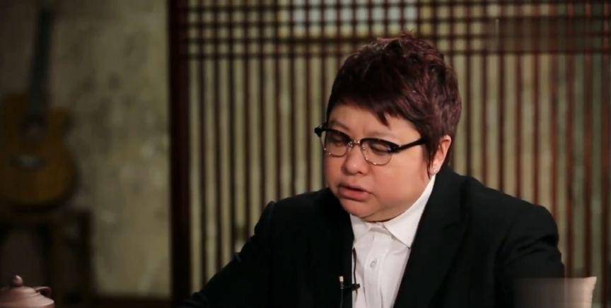 韩红这是怎么了,许久未见像个老太太_变化_时候_因为