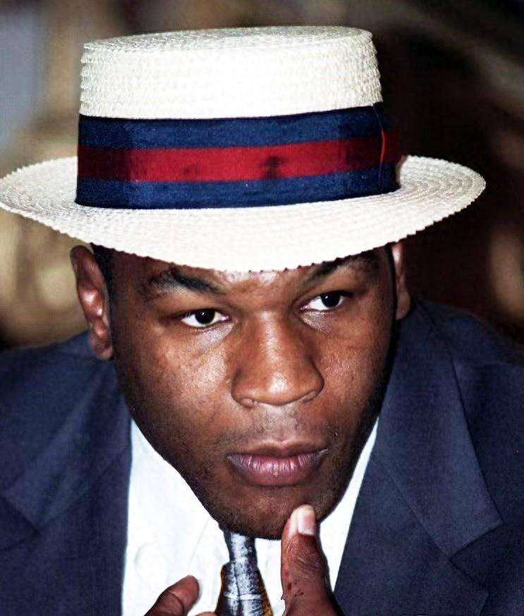 霍利菲尔德1991年大战泰森会如何?