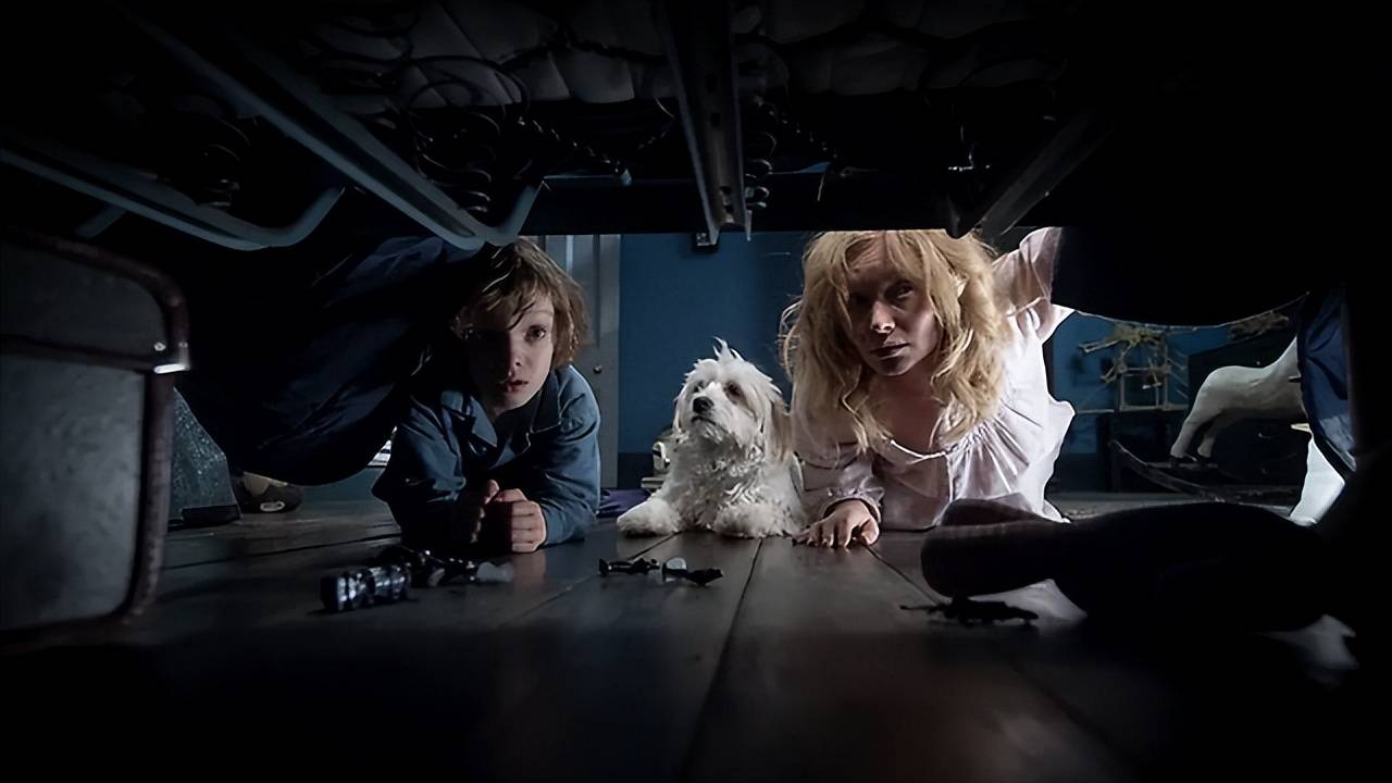 电影《绑架小孩》,揭示了家庭团结与警方追踪的故事_社区_动机_角色