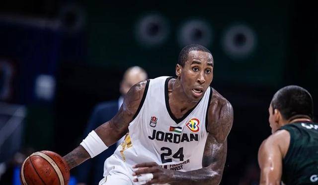 约旦篮协官方确认霍利斯-杰弗森将参加亚运会,中国男篮面临强劲对手