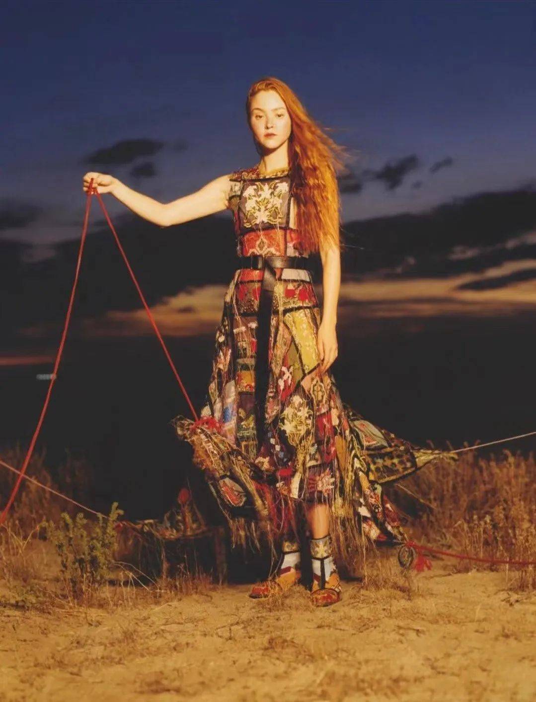 还记得"y2k鼻祖"戴文青木吗?她带女儿拍杂志啦_aoki_chanel_时尚