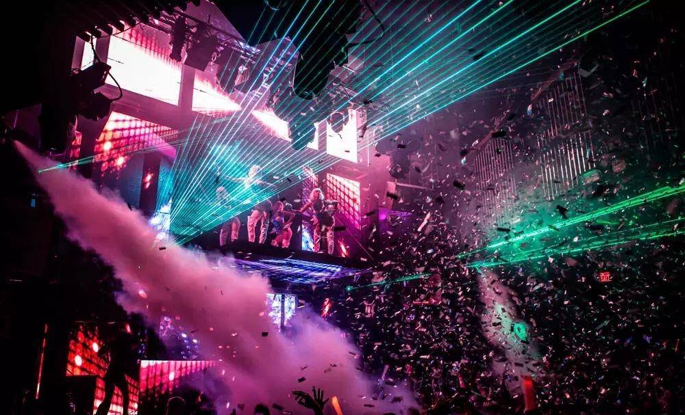 迪斯科_风格_服装