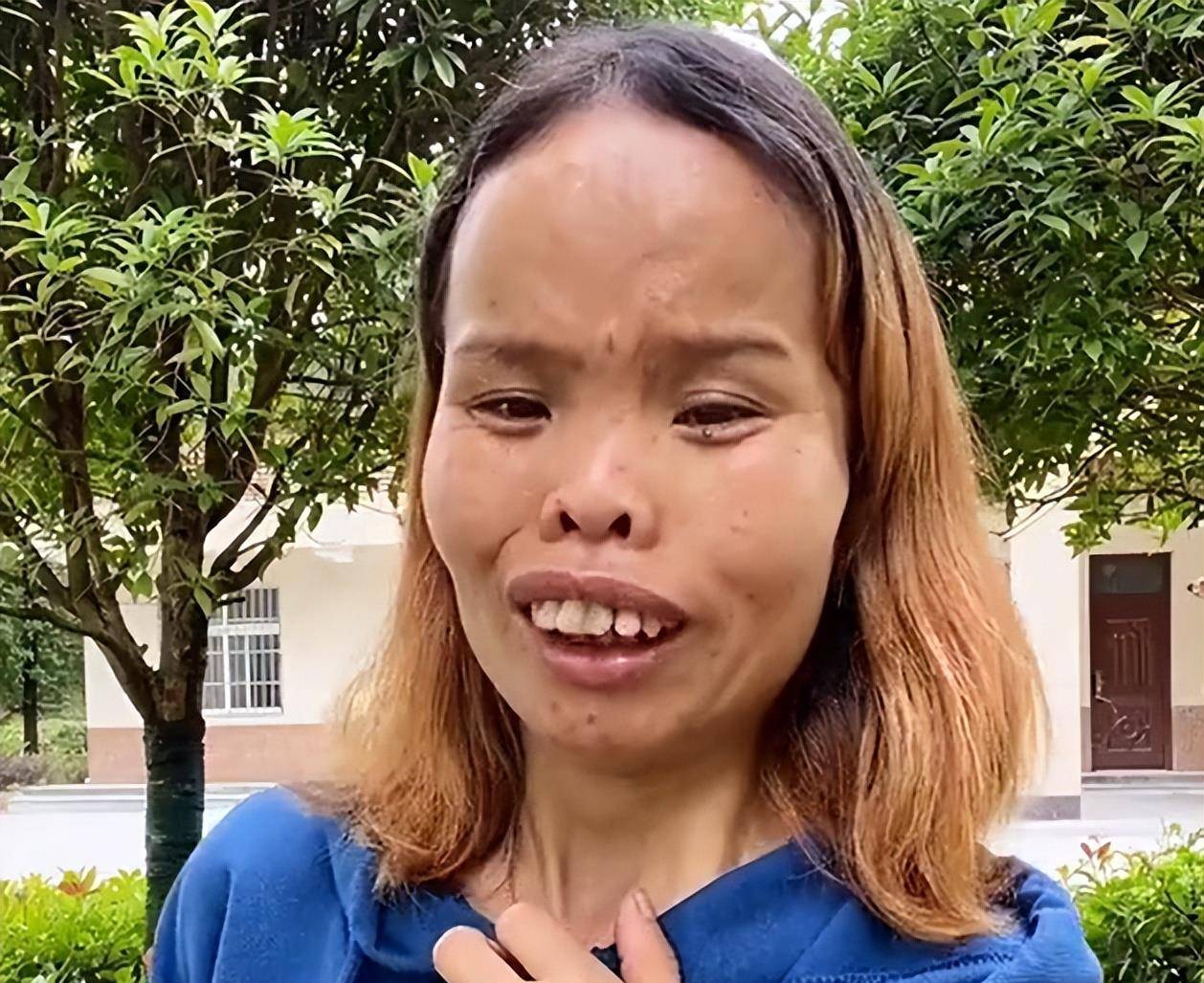 江西女子"一丑成名",靠奇特长相圈粉百万,自信程度不输凤姐