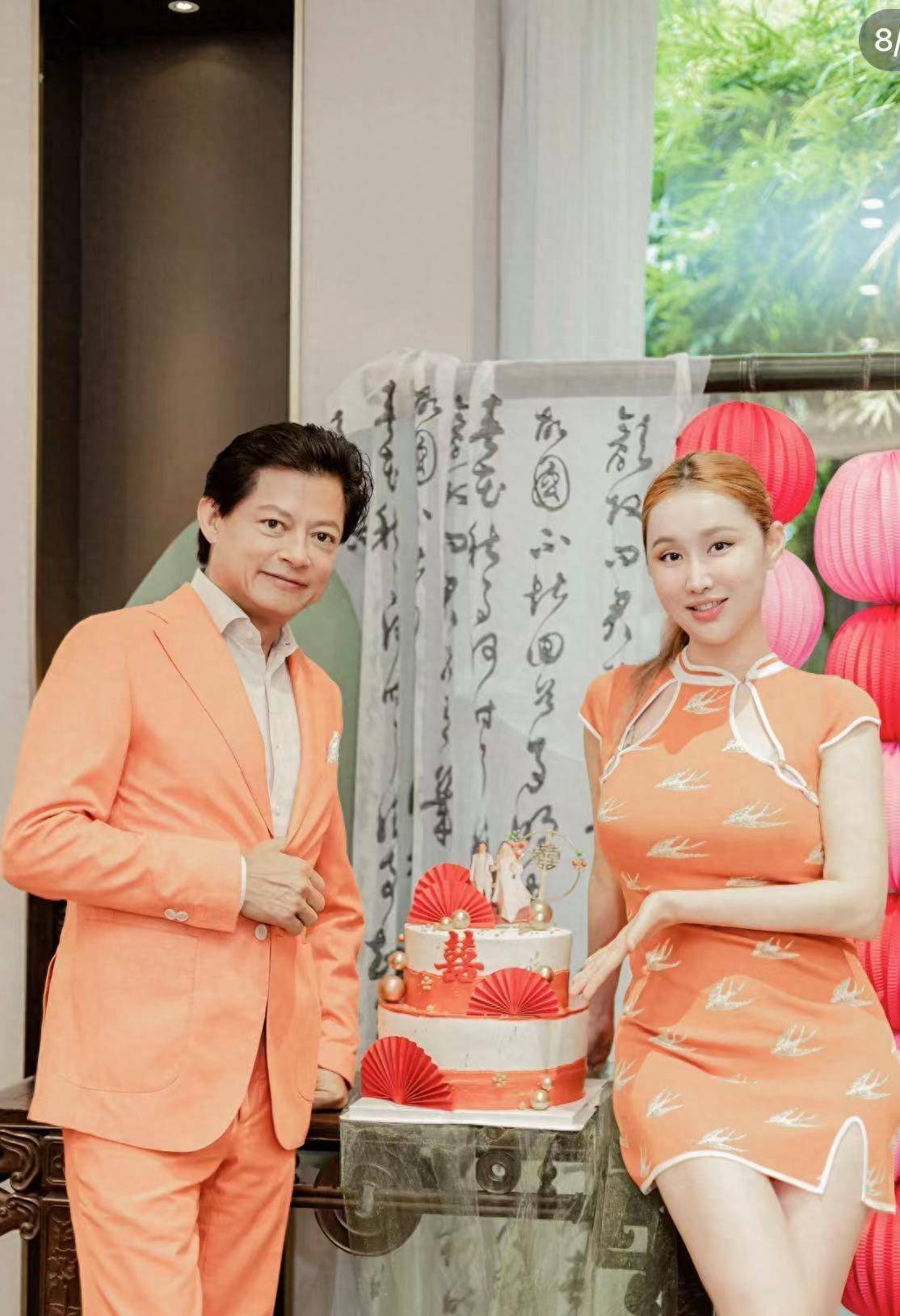 64岁莫华伦为娇妻办回门宴!