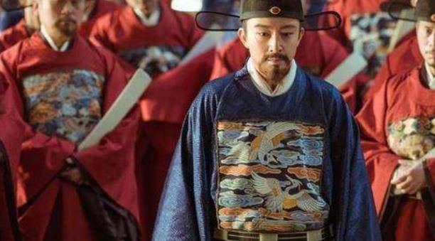 明朝文官的腰带为何形似呼啦圈?