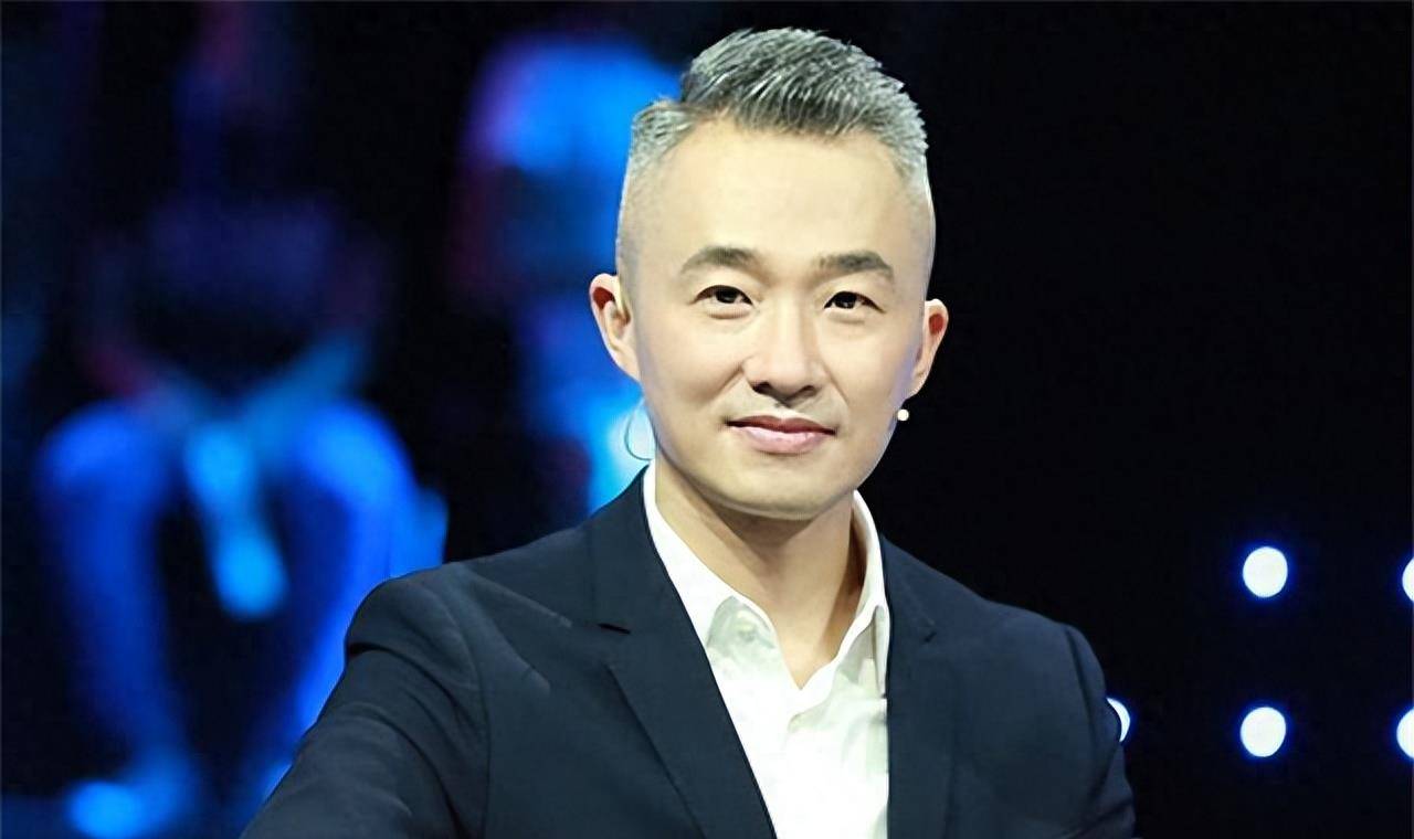 曝主持人程雷因肝病离去,年仅51岁,本尊晒合影回应,近况被曝光_上海