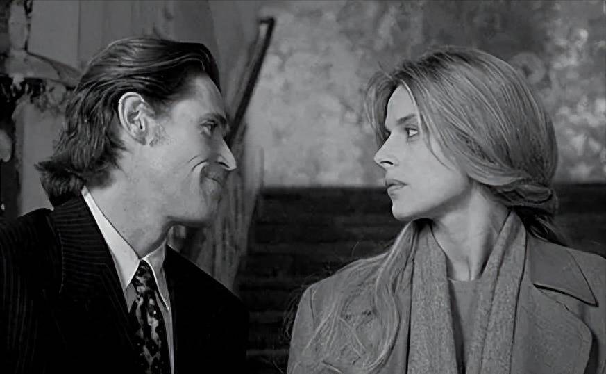 爱情,莫过于一无所有时一起奋斗,追梦的勇气是自己给予的_情感_电影