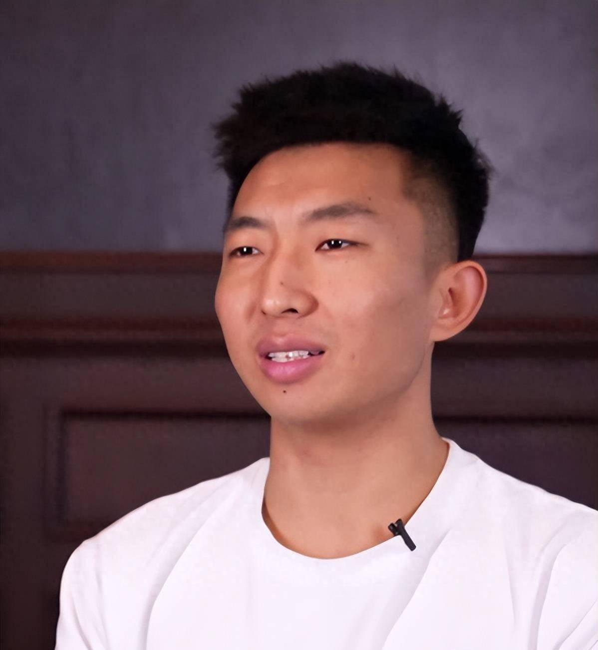 野球帝爆出买粉丑闻,李观洋人设崩塌_老师傅_篮球_王翔