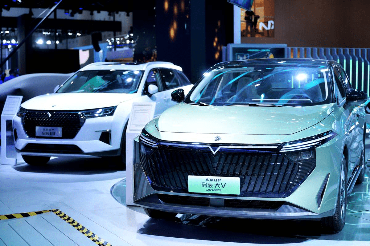 合资品质,油电同价;东风日产启辰大v dd-i插混成都"混"出圈_搜狐汽车