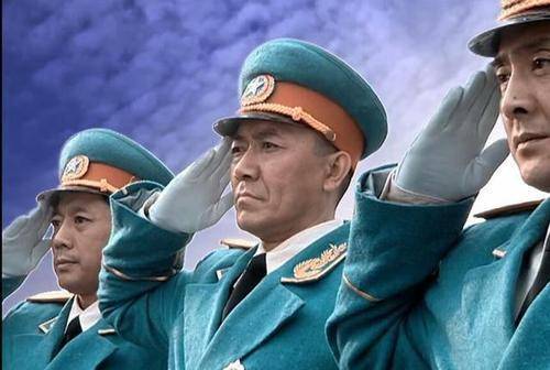 李云龙,姜大牙,石光荣,高大山谁的军职高?姜大牙笑到最后!