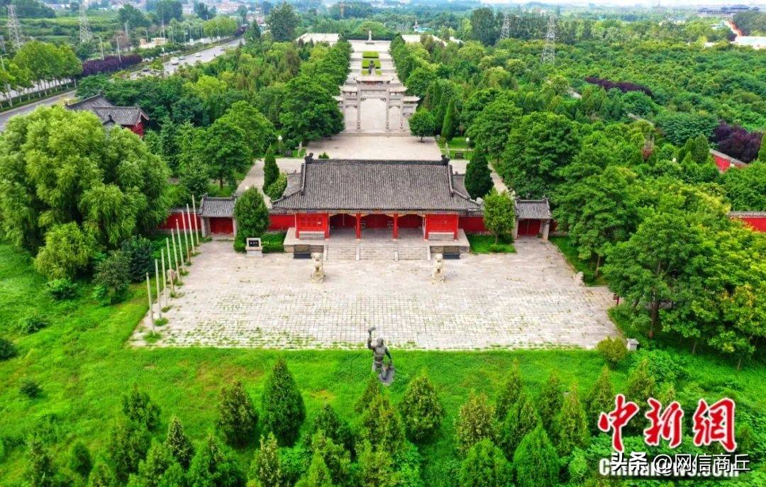 爱游戏下载截图1