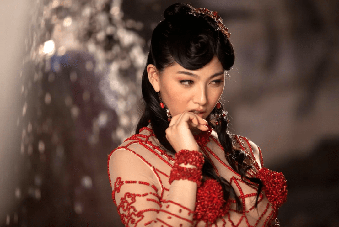 今年最大尺度,这剧也太逆天了!