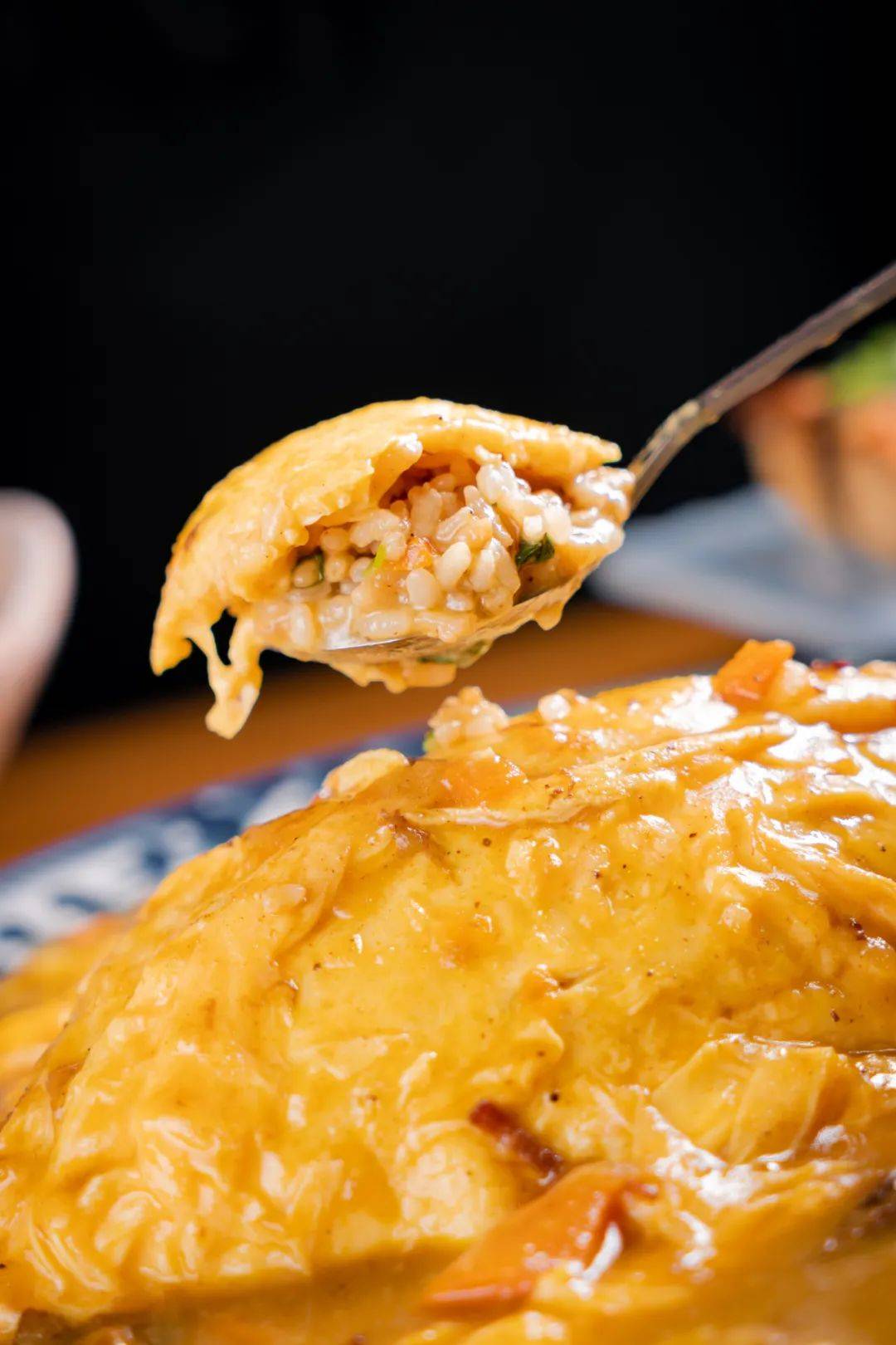 日剧同款「流心蛋包饭」,蓝鳍金枪鱼,甜虾刺身