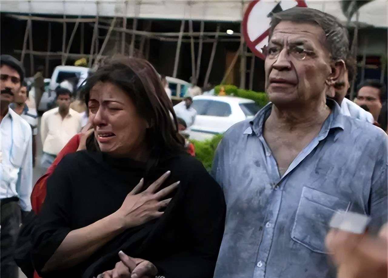 印度"911事件",10名暴徒袭击孟买酒店24小时,195人死于非命_飞机_美国