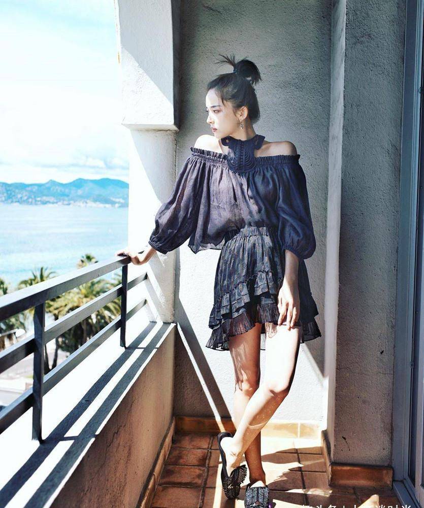 古力娜扎在家真放得开!