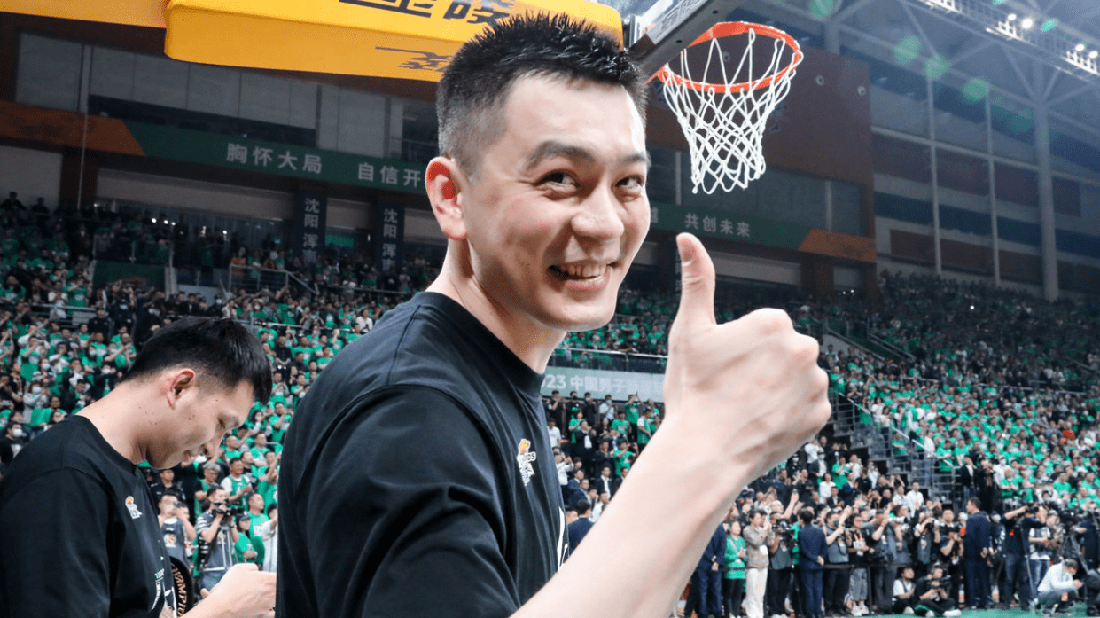 杨鸣不再担任辽宁主帅 将执教上海还是国家队?