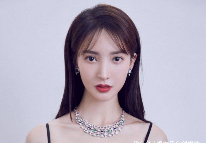 金晨当红时被公司"雪藏",可是却遇到贵人,让她"重获新生"_李易峰_沈青