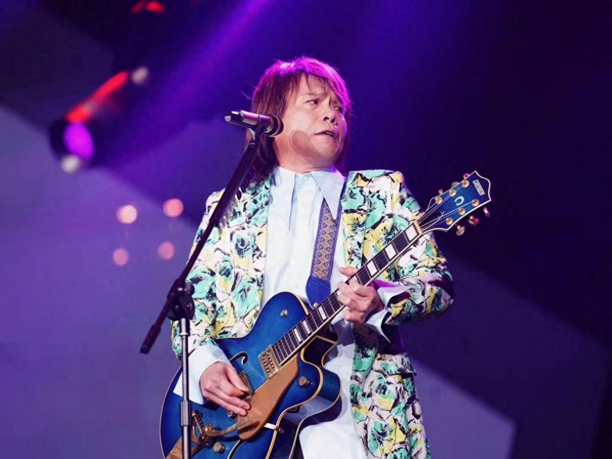 国缘四开——伍佰&china blue【rock star】巡回演唱会苏州站_live