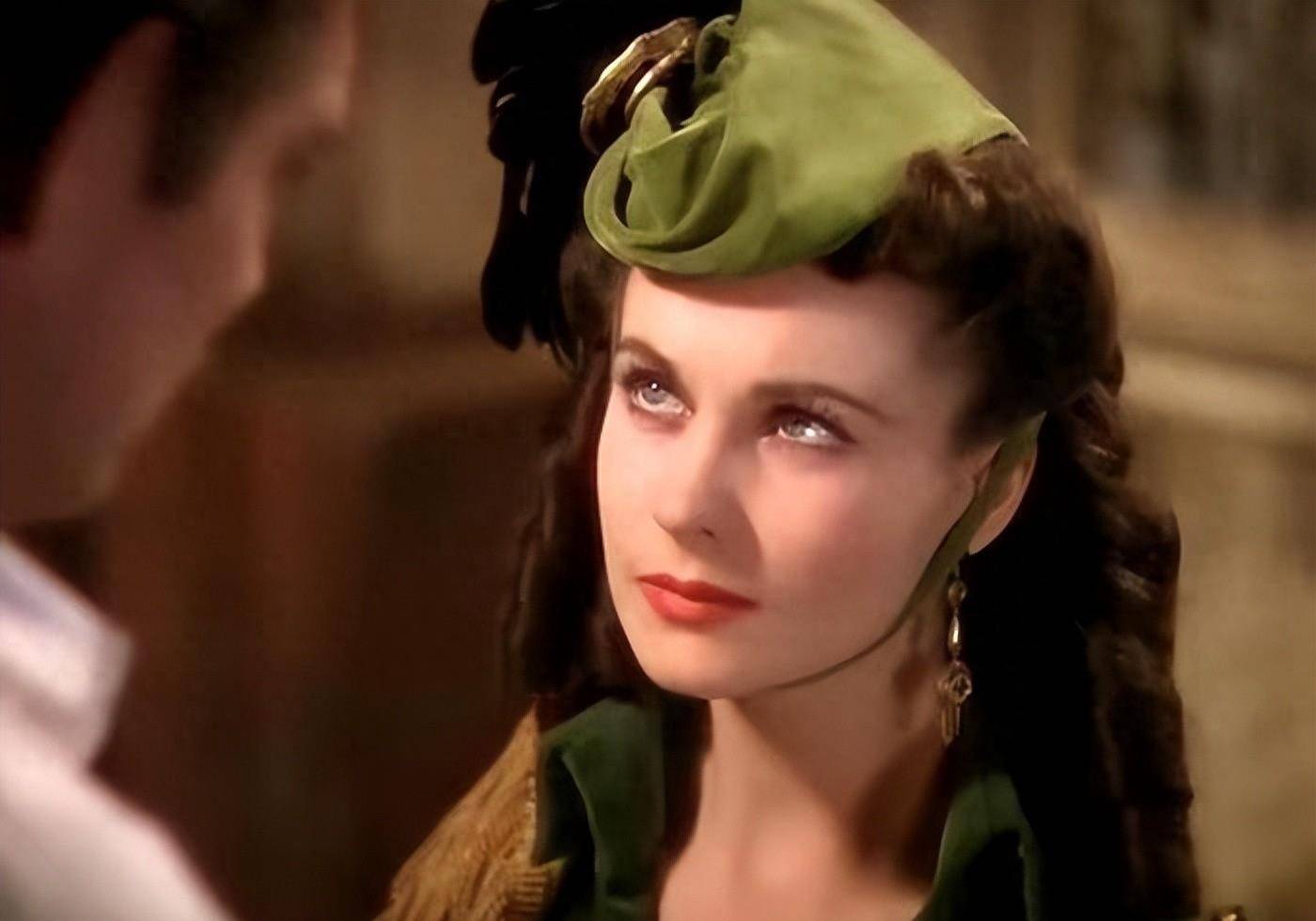 她是倔强盛开的鲜红玫瑰,是不被诠释和绑架的女人_阿希_梅兰妮