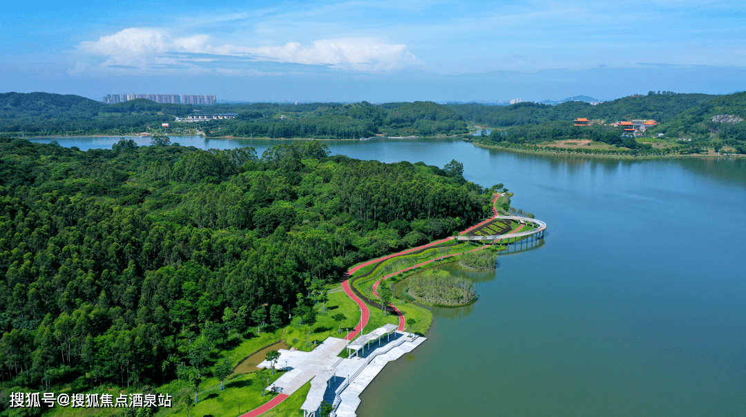 华侨城·湖岸在荔湖新城打造高品质生态湖居社区,方圆一公里的生态