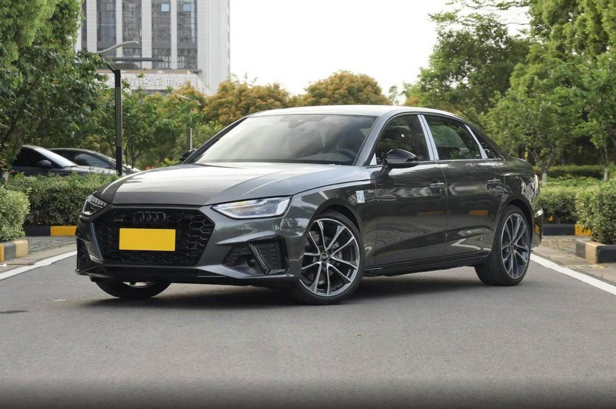 0t轴距超2米9,实拍奥迪a4l_搜狐汽车_搜狐网