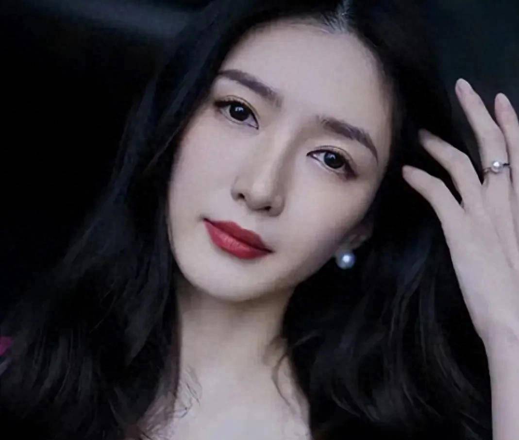 江疏影诞生真相曝光:封印多年的秘密令人震惊_大佬_家庭_儿子