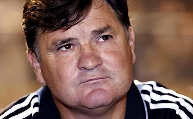 正式上任,足协官宣新岗位,卡马乔重回中国,曾带男足15泰国!