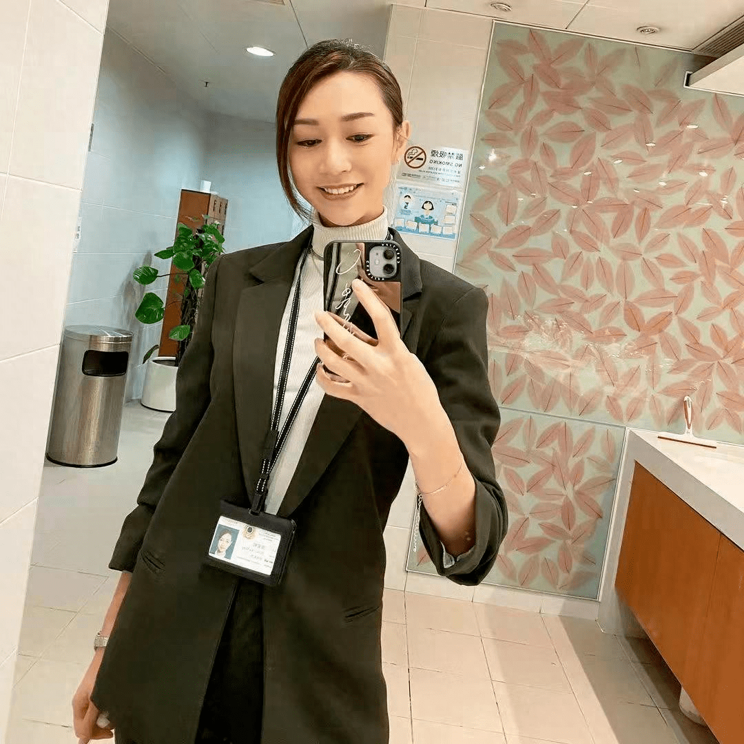 tvb港姐冠军首次拍剧演技尴尬,坦言要演活角色太难_黄嘉雯_演出_形象